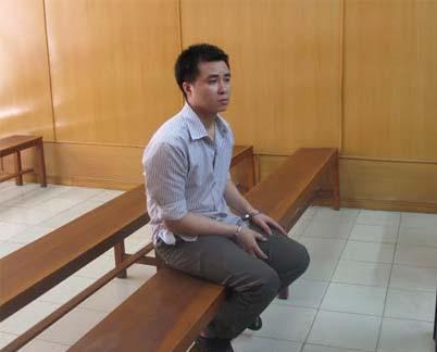 Khiến bé gái sinh đôi, ông bố trẻ lĩnh 4 năm tù