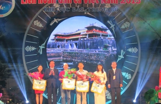 Khai mạc Liên hoan dân ca Việt Nam khu vực Bắc Trung Bộ 2015