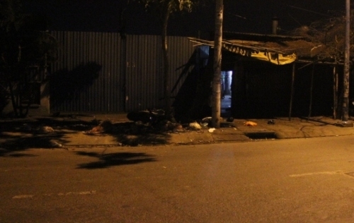 Lao vào trụ điện trong đêm, 2 thanh niên tử vong