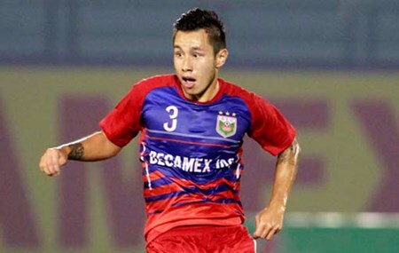 Chính thức triệu tập trung vệ Việt kiều lên tuyển