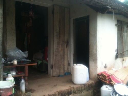 Người đàn ông tự thiêu: Giận vợ “làm mất mặt”?