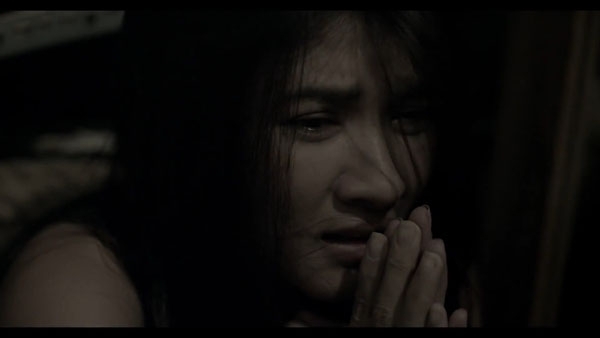 Phim kinh dị “Ngủ với hồn ma” tung trailer ghê rợn