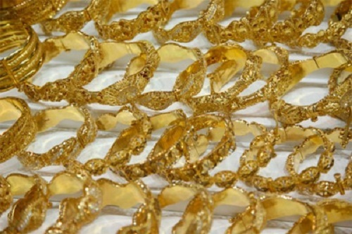 Giá vàng SJC chiều nay 7/5 giảm nhẹ, giá USD tăng mạnh