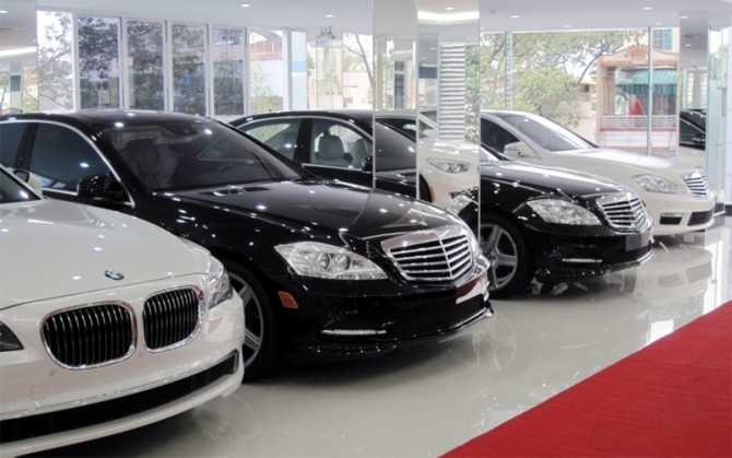 Nên mua xe ô tô cũ hay mua xe ô tô mới để 