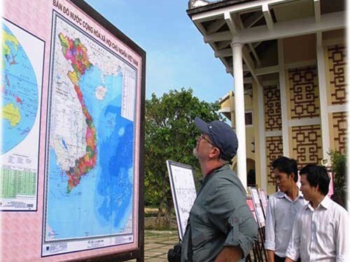 Triển lãm tư liệu về Hoàng Sa và Trường Sa ở 4 quốc gia