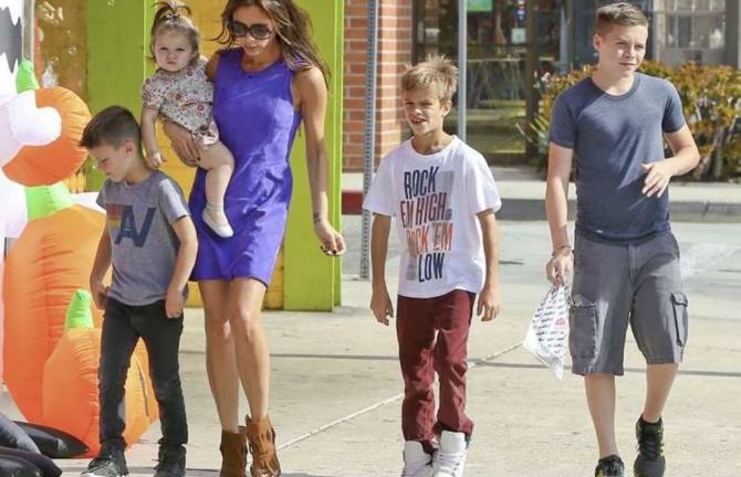 Xúc động tâm thư của Victoria Beckham nhân Ngày của mẹ