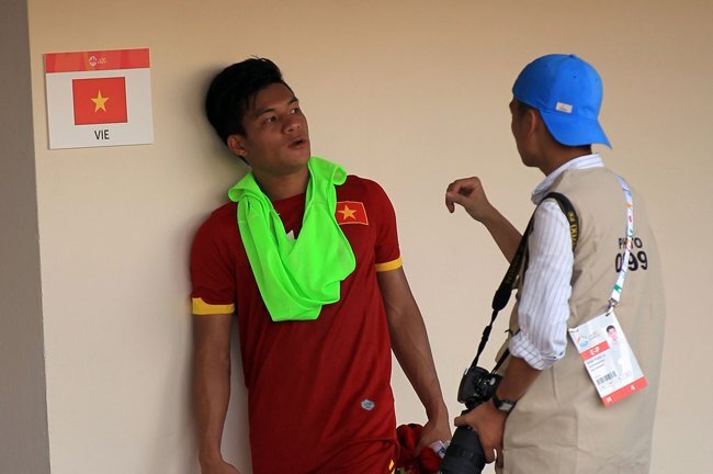 Vừa đại thắng, U23 Việt Nam đã nhận tin  "sét đánh "