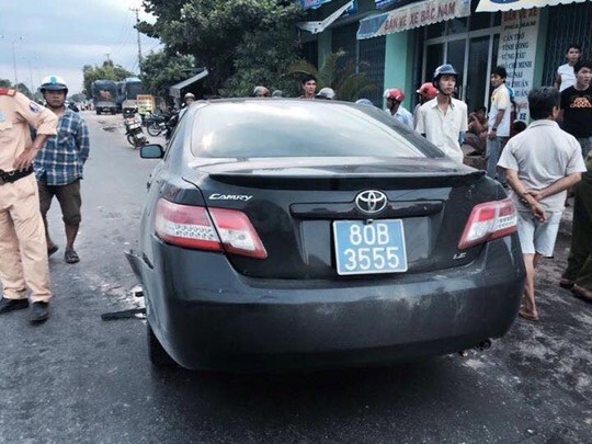 Gây tai nạn, tài xế xe biển xanh bỏ trốn khỏi hiện trường