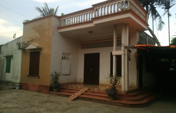 Bắt “ông hàng xóm tốt bụng” nhiều lần dâm ô bé 9 tuổi