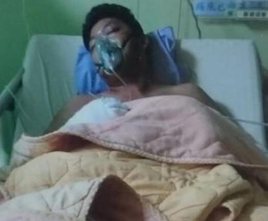 Lao vào lửa cứu bạn gái, chàng trai sắp phải cắt bỏ đôi chân