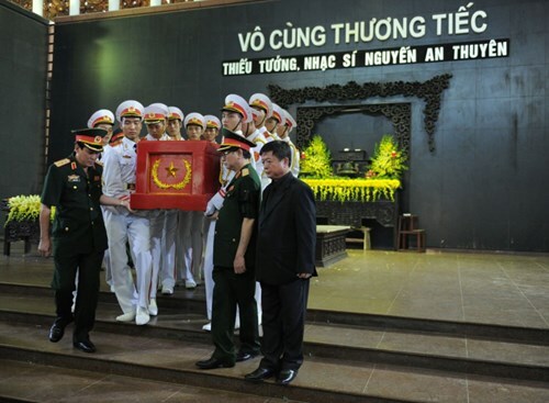 Clip: Bài hát “Ca dao em và tôi” tiễn biệt nhạc sỹ An Thuyên