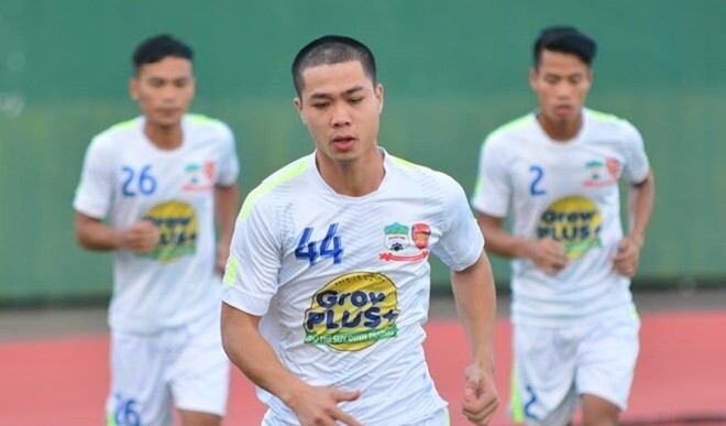 HAGL thảm bại, Công Phượng gây thất vọng lớn