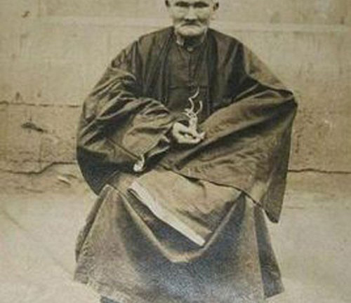 Bí quyết sống thọ của lão ông 256 tuổi 