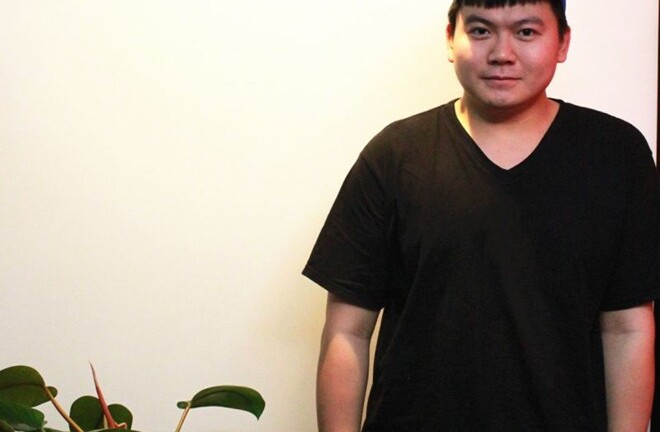 Ca sĩ tự tử hụt vì bị chê béo, nợ tiền thuê nhà?