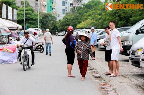 Giá vé trận ĐT Việt Nam - Man City giảm sốc