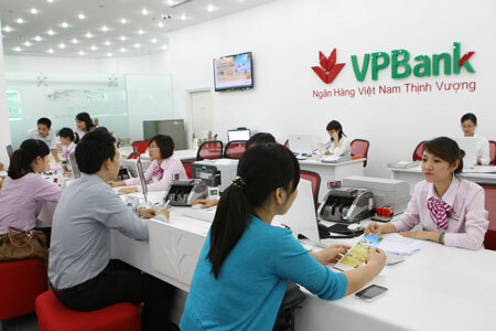 Tiền lương của nhân viên ngân hàng VPBank gây