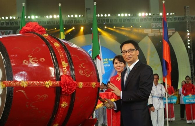 Phó Thủ tướng Vũ Đức Đam dự Đại hội võ cổ truyền Việt Nam - Cúp Thăng Long lần 1