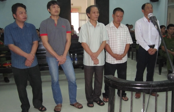 Vụ ăn chặn kỳ nam ở Khánh Hòa: Nguyên trưởng công an huyện bị đề nghị 7-8 năm tù