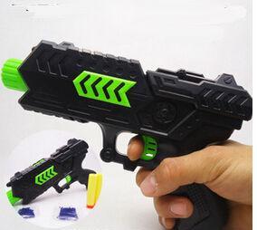 Trẻ em bắn súng nhựa gây thương tích: Ai phải chịu trách nhiệm?