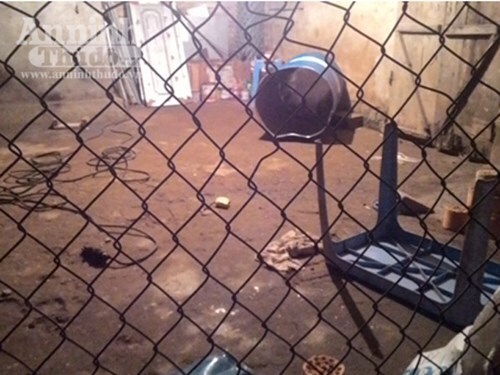 Thương tâm bé trai 13 tuổi tử vong do thùng phuy phát nổ