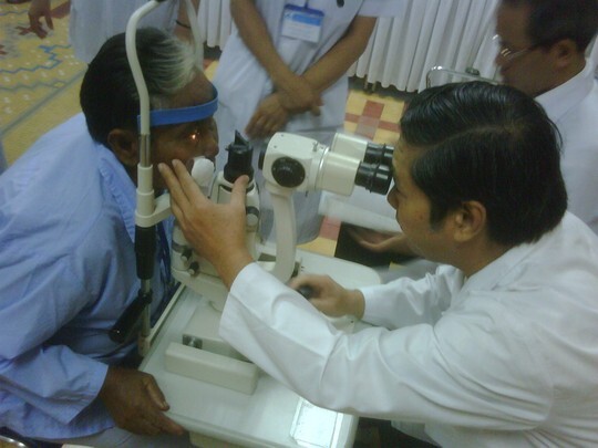 Bệnh viện Mắt hoàn trả số tiền thu sai 10,8 tỷ đồng cho bệnh nhân