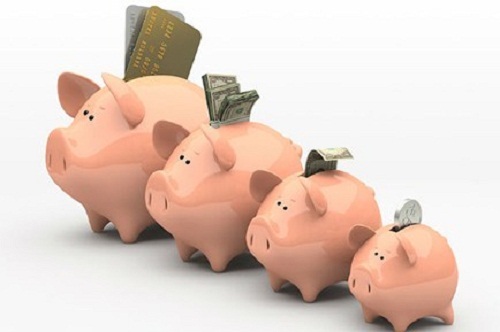 USD rớt giá, gửi tiết kiệm bằng USD hay VND lợi hơn?