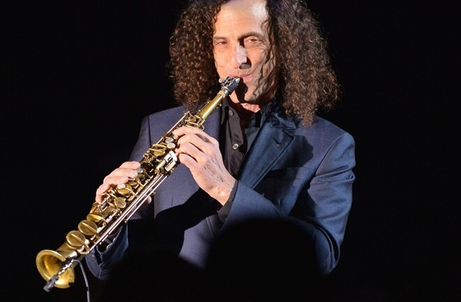 Huyền thoại saxophone Kenny G đã đến Việt Nam