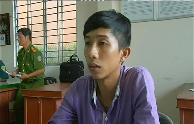 Chụp hình đăng Facebook chửi công an để... 'câu like'