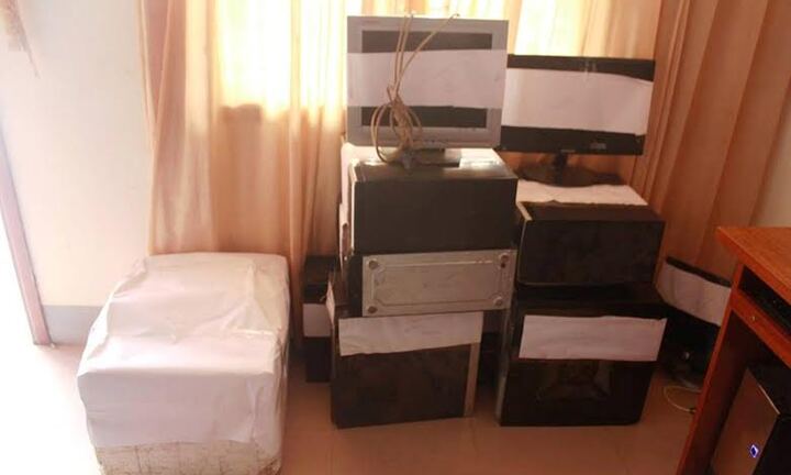 Nhóm trộm nhí đột nhập trường học cuỗm tài sản 