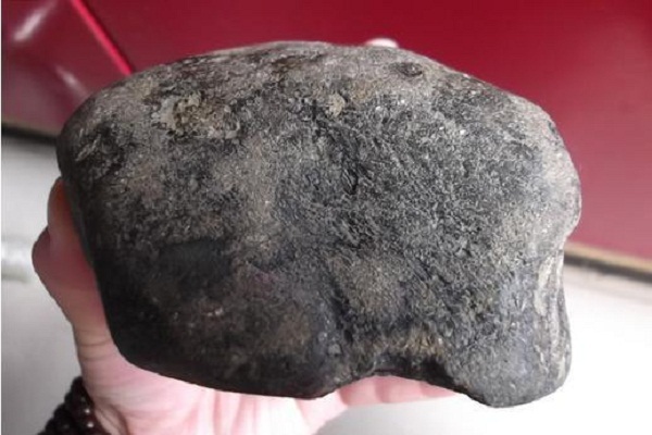 Đá muối dưa hóa thành ngọc quý trị giá chục tỷ đồng