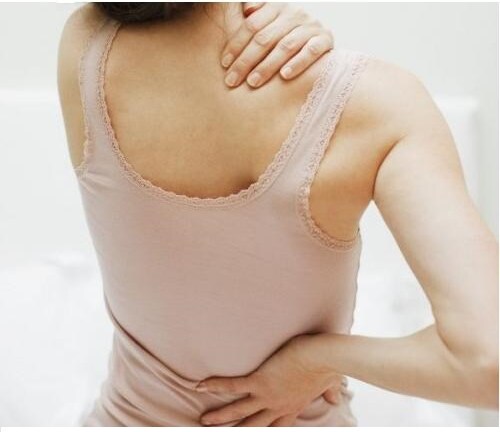 Giật mình 4 hiểm nguy từ việc mặc đồ lót không đúng cỡ