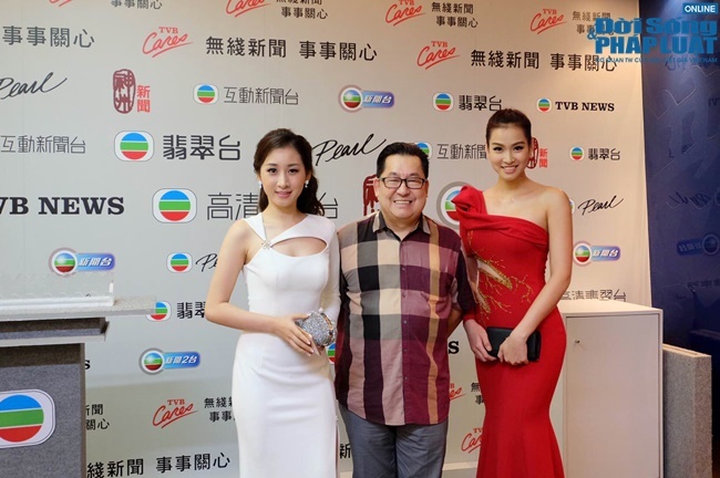 Vương Thu Phương tái xuất, gây chú ý trên thảm đỏ TVB