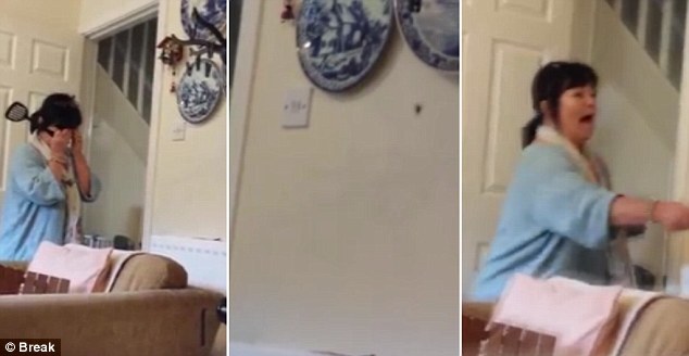 Cười bò với clip bà nội trợ loay hoay đập nhện