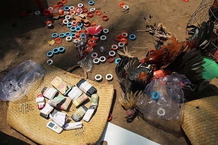 Bắt quả tang hàng chục con bạc đang say máu ăn thua