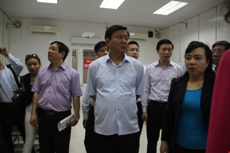 Bí thư Thăng: “Đuổi nhà thầu nếu chậm tiến độ xây bệnh viện”