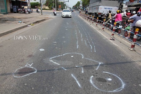 Xe chở phạm nhân tông chết 3 người trong đêm