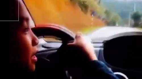 Công an điều tra vụ mẹ 