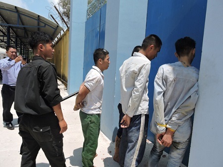 Các học viên trốn khỏi trung tâm cai nghiện khai gì?