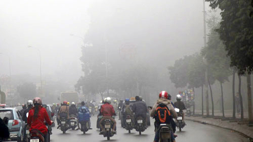 Dự báo thời tiết hôm nay 17/4: Bắc Bộ đêm mưa dông