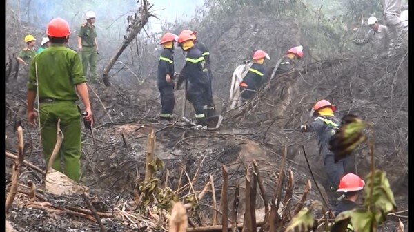 Cháy suốt 12 giờ ở rừng đặc dụng Bà Nà - Núi Chúa 