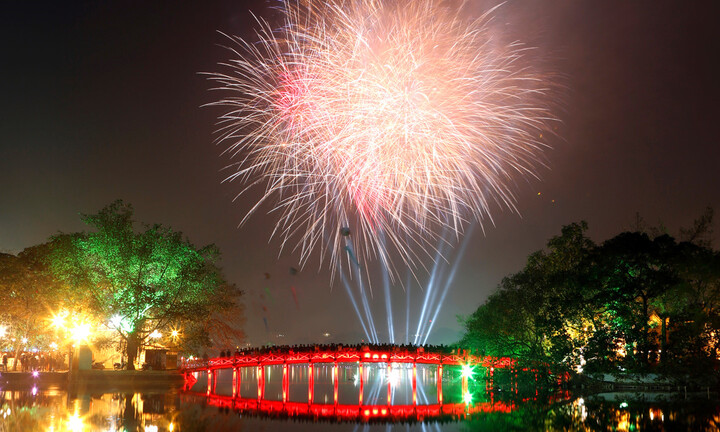 Địa điểm bắn pháo hoa ở Hà Nội dịp lễ 30/4-1/5/2016