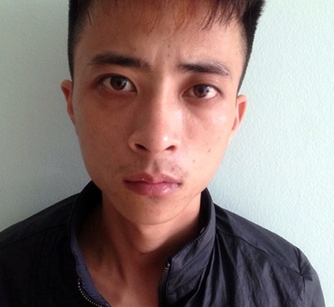 Giả vờ “cứu net” rồi cuỗm luôn điện thoại