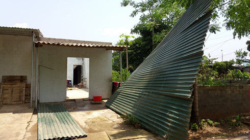 Gi� l?c ti?p t?c ?? b? L�o Cai, tr�n 60 c�ng tr�nh b? h? h?i