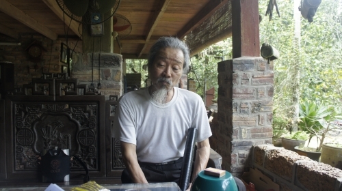 S? ph?n k? l? c?a ca kh�c b?t h? M�a xu�n ??u ti�n c?a c? nh?c s? V?n Cao