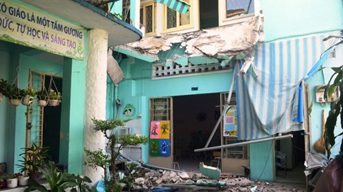 S?p c?n c?u tr?m t?n: Do s? b?t c?n c?a ??n v? thi c�ng