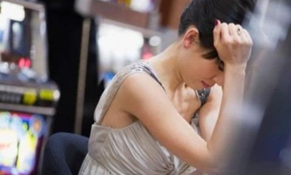 T�i c� n�n b? ch?ng sau khi bi?t ???c s? th?t v? anh?