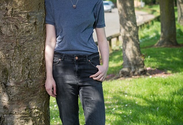 C� g�i c?t b? ng?c ?? ???c s?ng v?i gi?i t�nh trung l?p