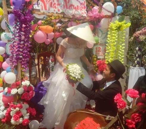 ??c ?�o ?�m c??i r??c d�u b?ng xe ng?a k�o ? H� T?nh