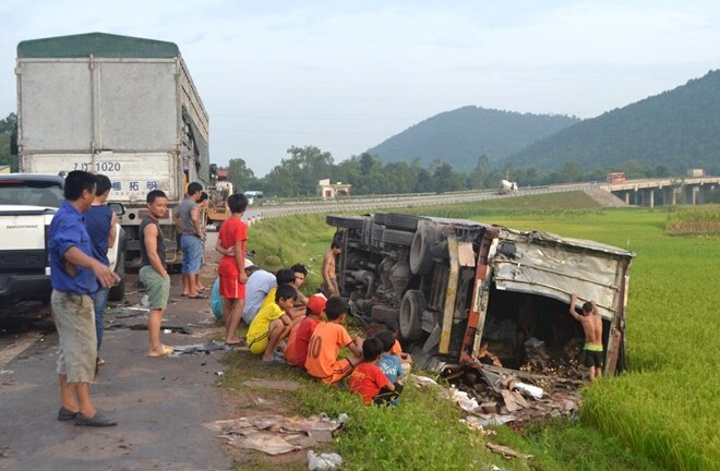 Tin tai n?n giao th�ng m?i nh?t ng�y 27/5