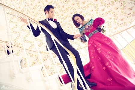 ?�m c??i h?i t? d�n m? nam m? n? Hoa ng? c?a Vi�n Ho?ng - Tr??ng H�m Ngh?